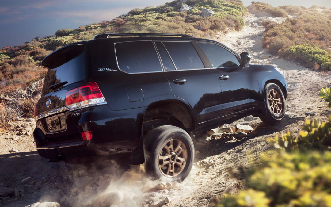 ტოიოტა Land Cruiser-ის GR ვარიანტს განიხილავს