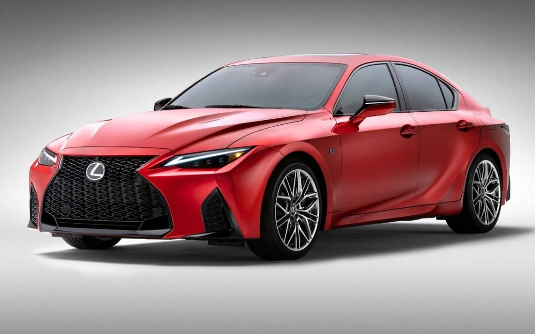 2022 წლის Lexus IS 500-ს 5.0-ლ V8 ძრავა და 472 ცხენის ძალა აქვს