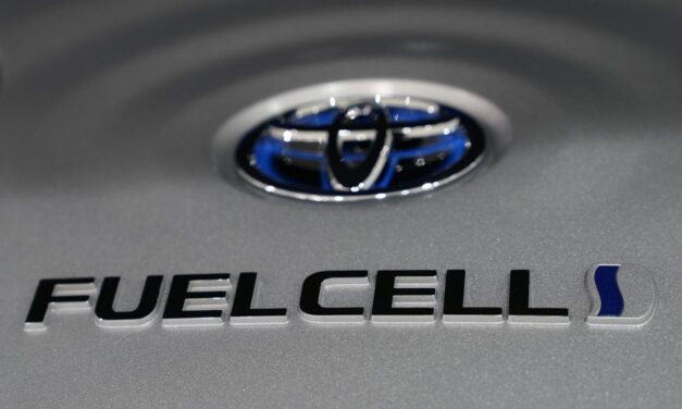 Toyota: მხოლოდ ელექტრომობილებზე ფოკუსირება ჯერ ძალიან ადრეა
