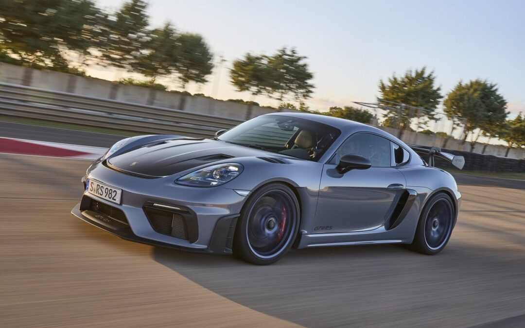 2022 წლის Porsche 718 GT4 RS — ყველაზე ექსტრემალური Cayman-ი ისტორიაში