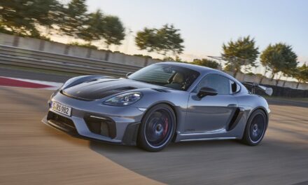 2022 წლის Porsche 718 GT4 RS — ყველაზე ექსტრემალური Cayman-ი ისტორიაში