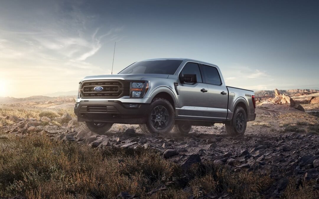 2023 წლის Ford F-150 Rattler-ის დებიუტი — ხელმისაწვდომი ოფროუდ პიკაპი მრავალი სიახლით