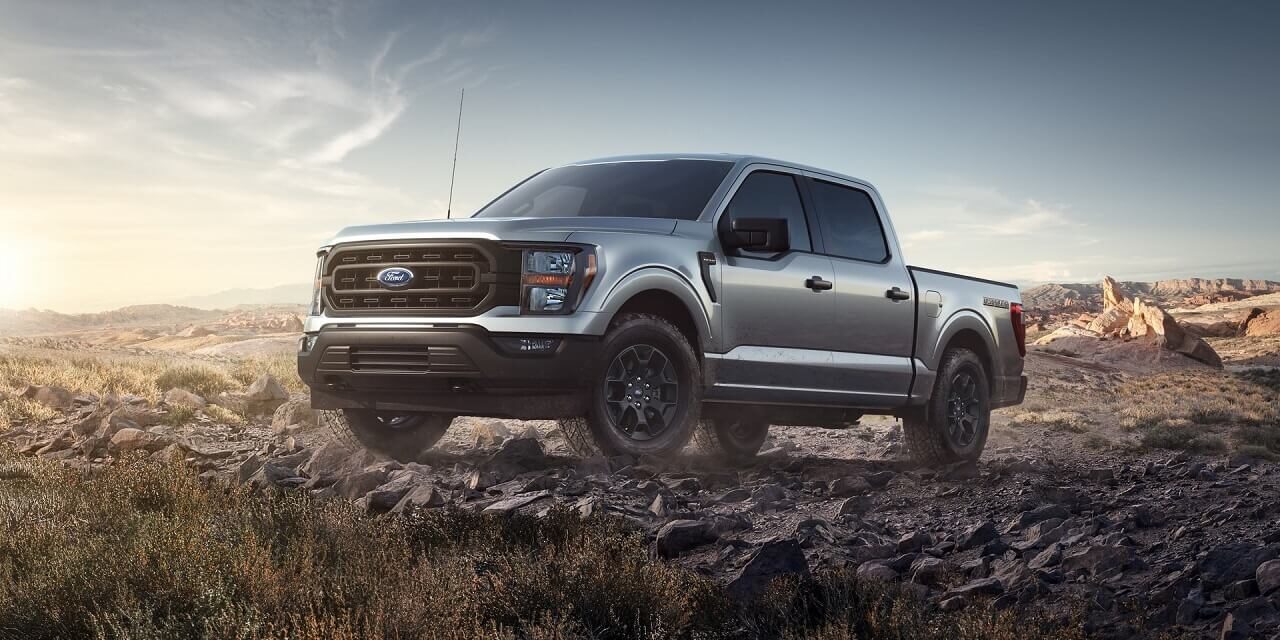 2023 წლის Ford F-150 Rattler-ის დებიუტი — ხელმისაწვდომი ოფროუდ პიკაპი მრავალი სიახლით