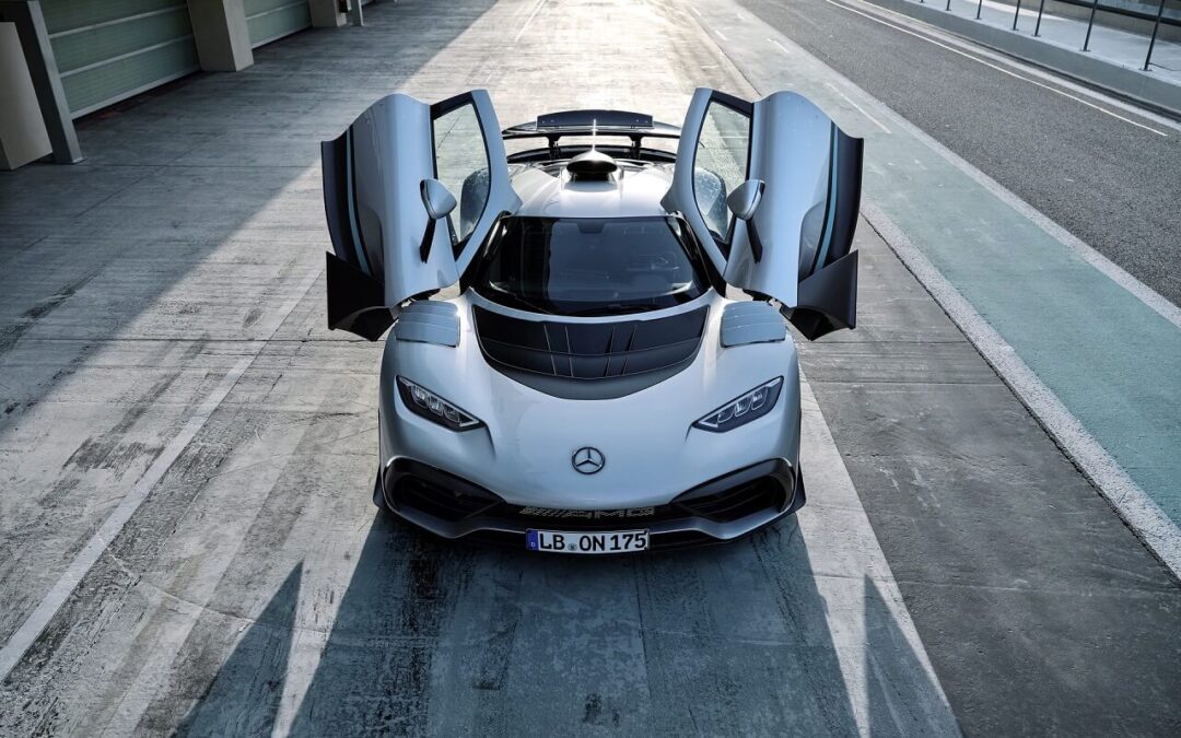 და აი, მონსტრიც — 2023 Mercedes-AMG One, 1063 ცხენის ძალით და F1 მანქანის ძრავით