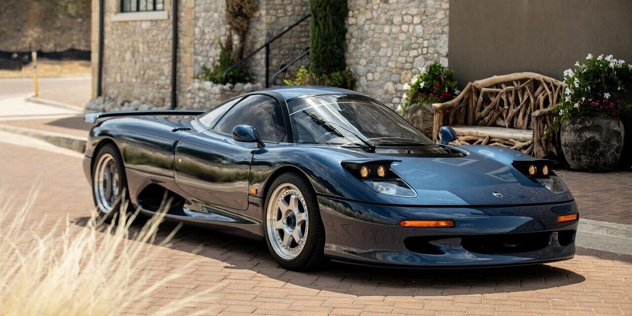 რესტავრირებული, 1991 წლის Jaguar XJR-15 აუქციონზე $1.4 მილიონად იყიდება